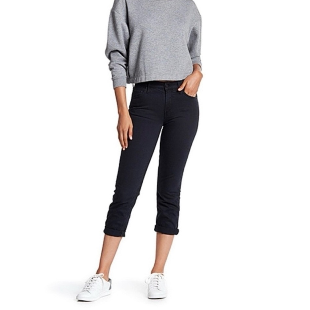 MOTHER The Dropout Jeans Black Wash Size 26
Cropped Straight Leg